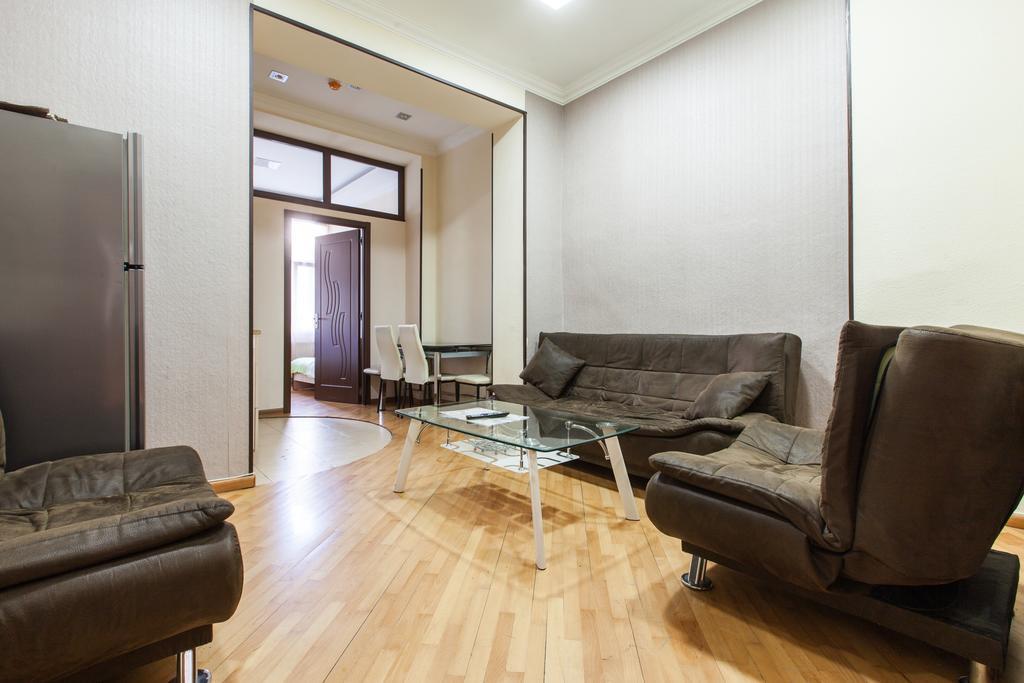 Sweet Home Apartment Tbilisi Room photo